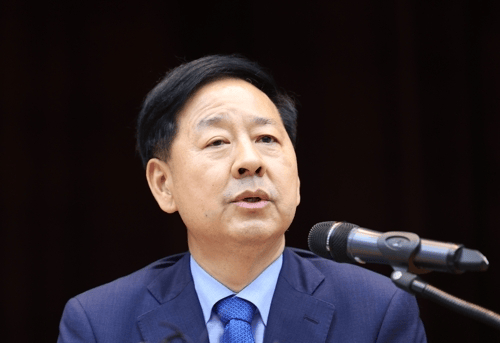韓國經(jīng)濟(jì)副總理：美方不再堅(jiān)持3500億美元投資全部以現(xiàn)金形式提供，這是“重大進(jìn)展”:西鳳酒
