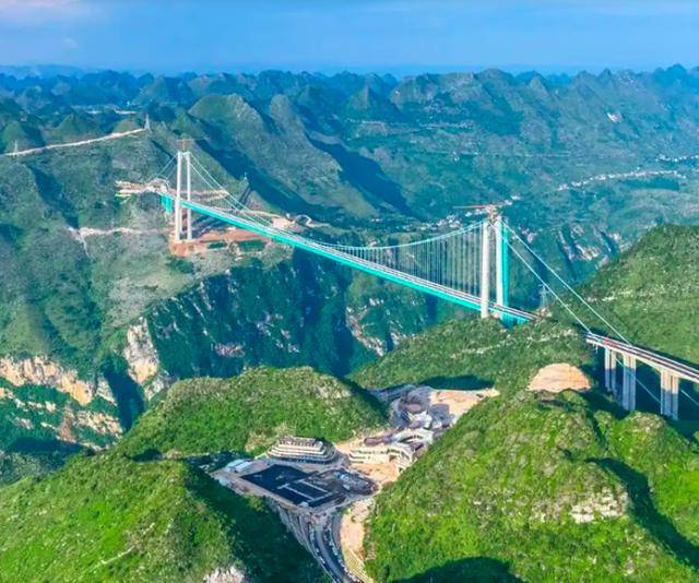 貴州“世界第一高橋”有繩蹦極2999元/次被指“蹦極刺客”，多方回應:西鳳酒
