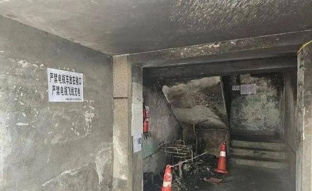 僅僅30秒<strong></p>
<p>西鳳酒
</strong>，男子全身燒傷90%！別再這樣充電！:西鳳酒

