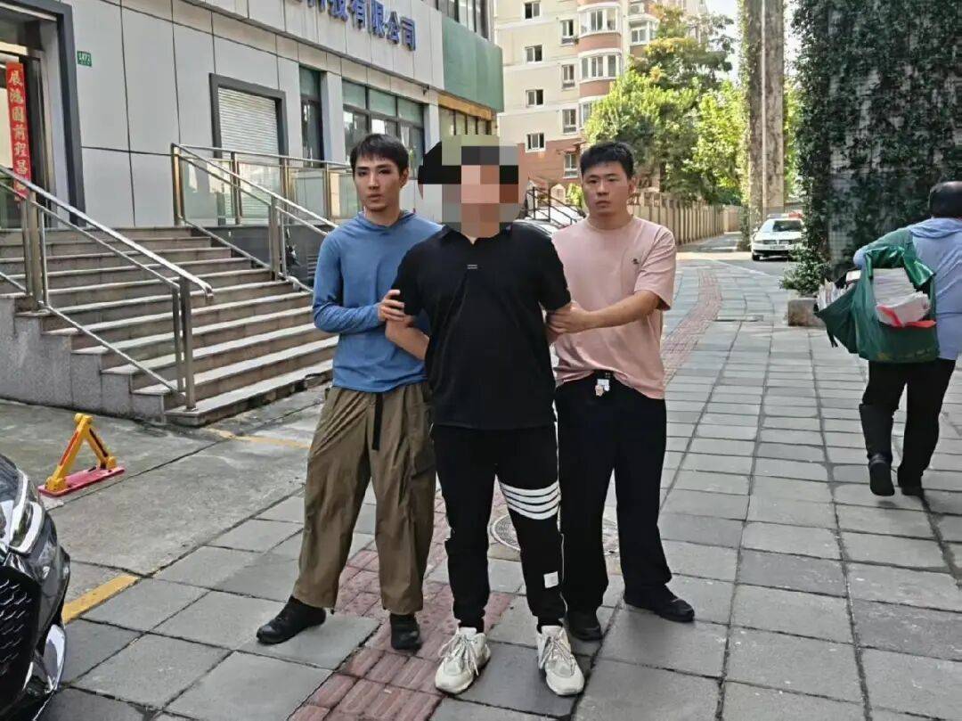 “我的微信名不叫這個<strong></p>
<p>西鳳酒
</strong>，太惡心了吧”！上海一對房東房客，被中介做局了:西鳳酒
