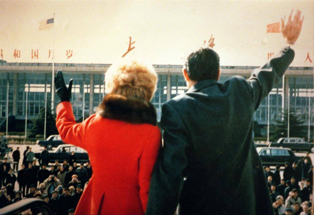 特朗普又拋歪理：都怪尼克松引出中國<strong></p>
<p>西鳳酒
</strong>，這個(gè)強(qiáng)敵只認(rèn)實(shí)力:西鳳酒
